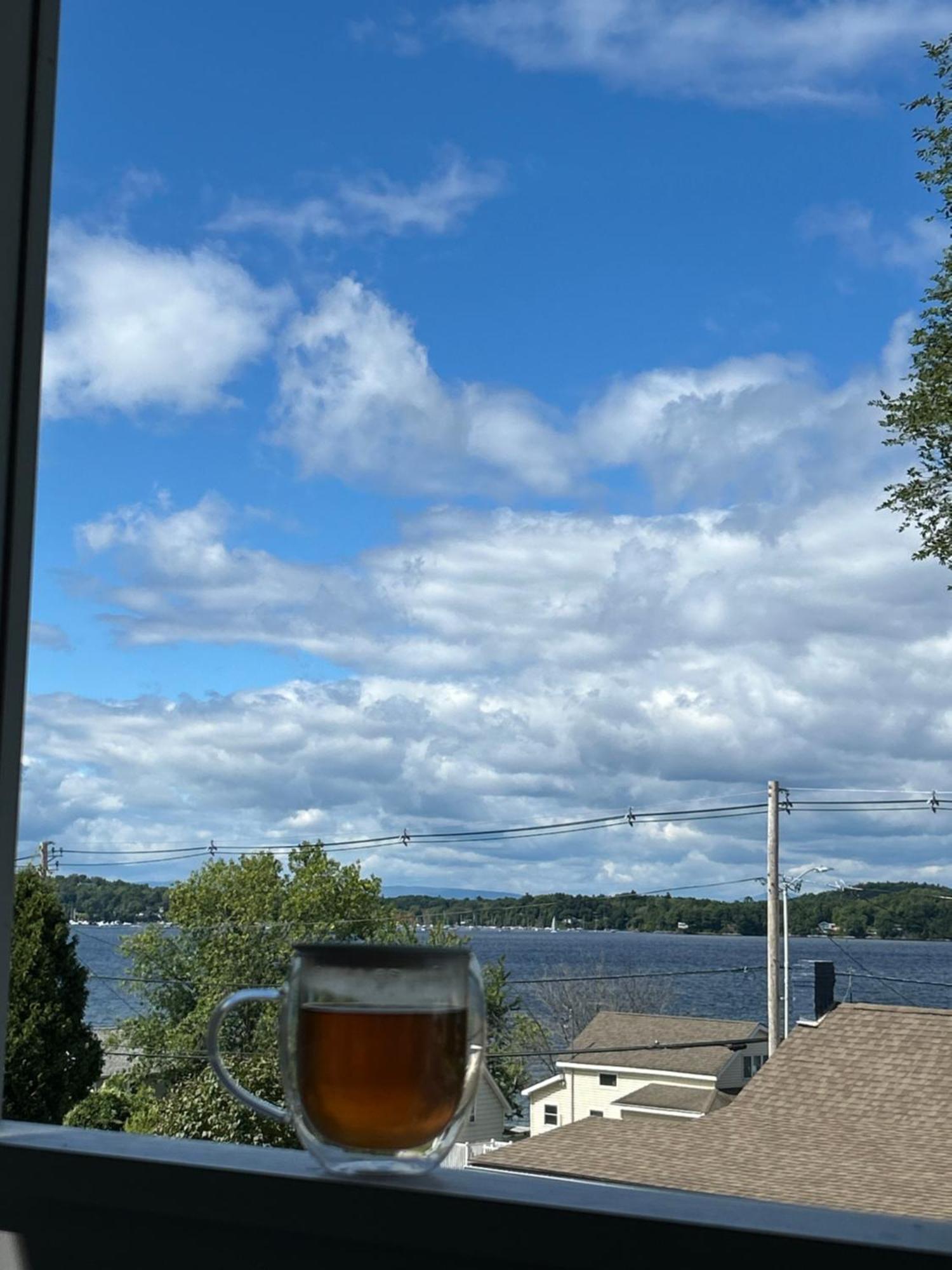 Roberts Lake House Room #3 Колчестър Екстериор снимка